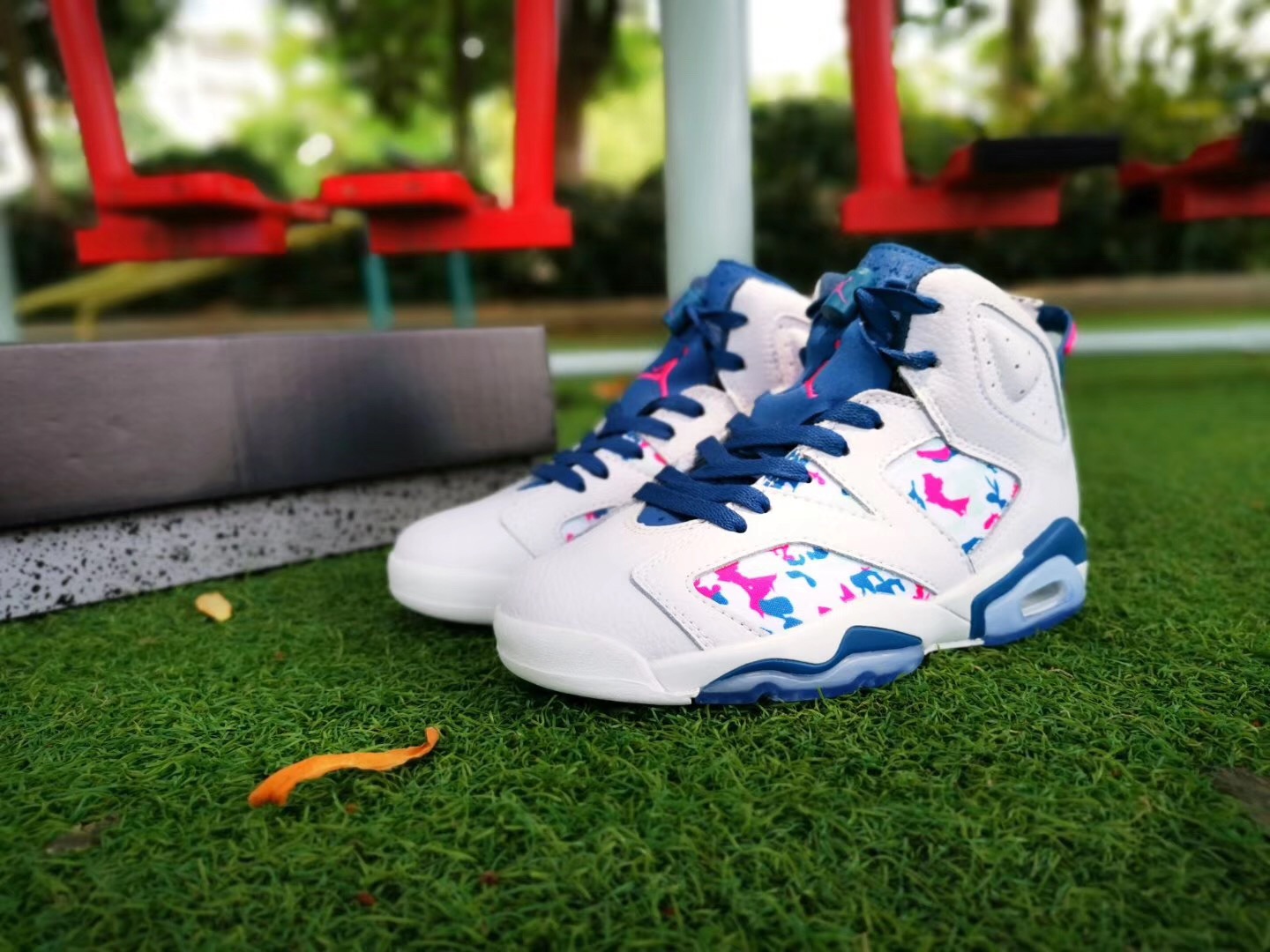 2019 Women Air Jordan 6 Retro White Painting Colorful Blue Shoes